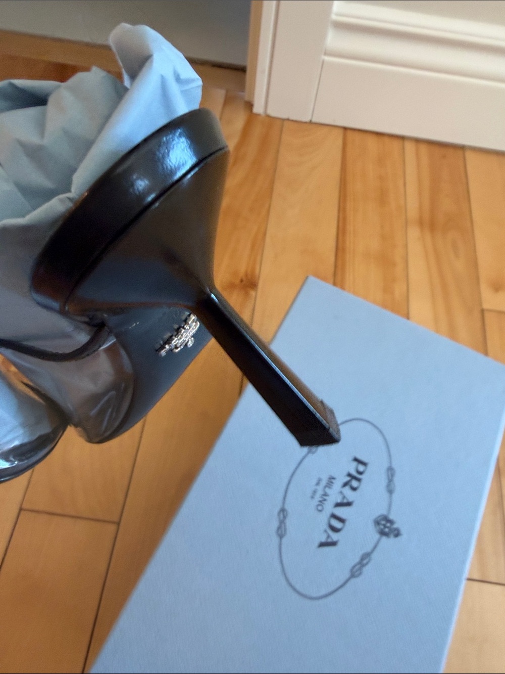 Prada Black Leather Pointed Toe Logo Slingbacks - Picture 6 of 9